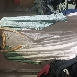 Maurices 4X baseball type shirt